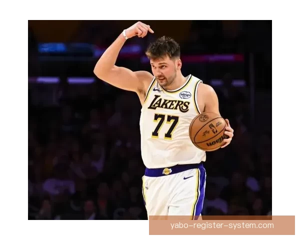 NBA复仇者联盟首发阵容揭晓 马克西自选蜘蛛侠 东契奇成雷神核心